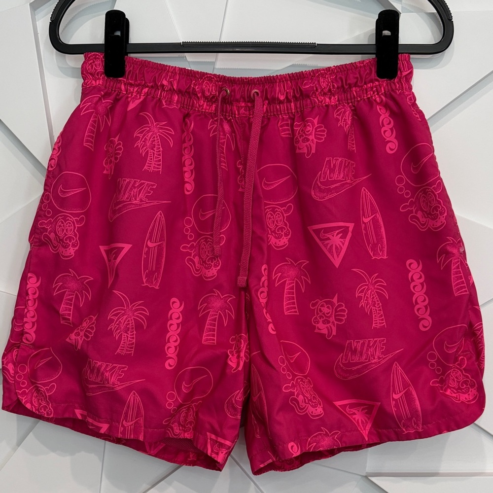 Nike Men's Hot Pink Printed Swim Trunks